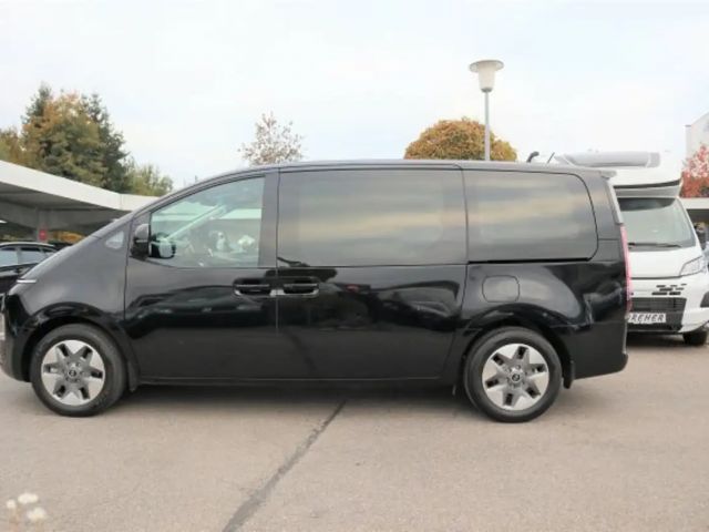 Hyundai Staria Trend