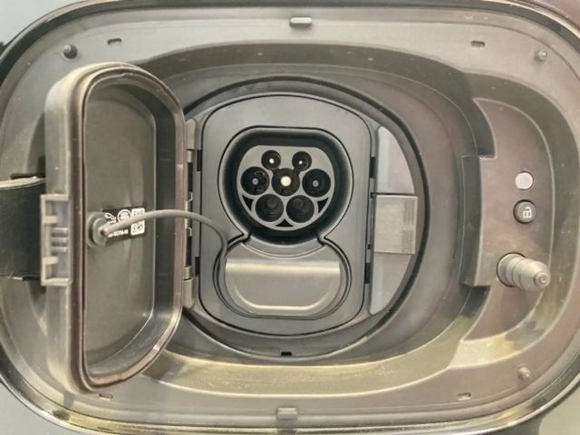 Land Rover Range Rover Autobigraphy P460e