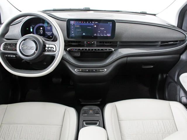 Fiat 500e 42 kWh La Prima