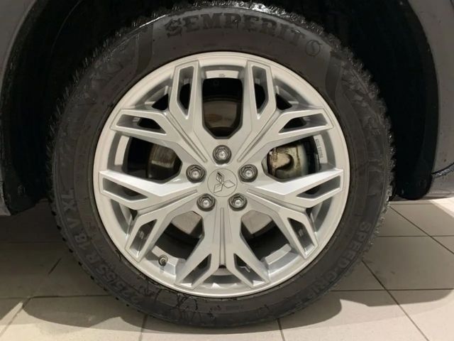 Mitsubishi Eclipse Cross 4WD PHEV
