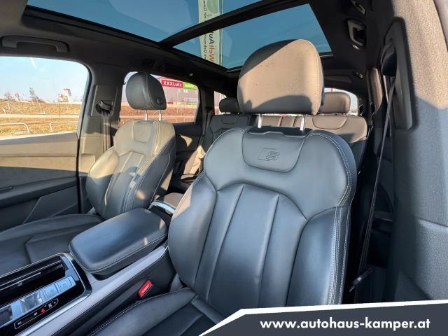 Audi Q7 50 TDI Quattro S-Line