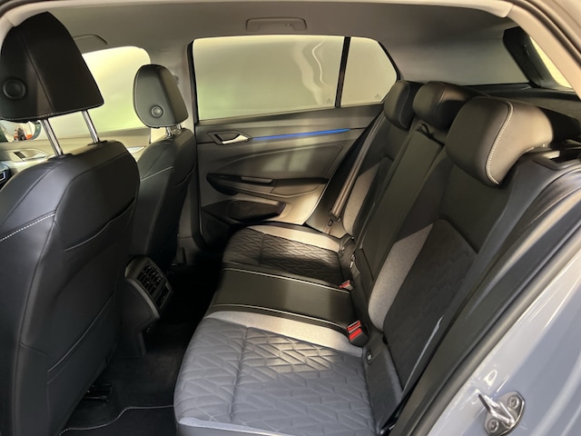 Volkswagen Golf 1.5 TSI