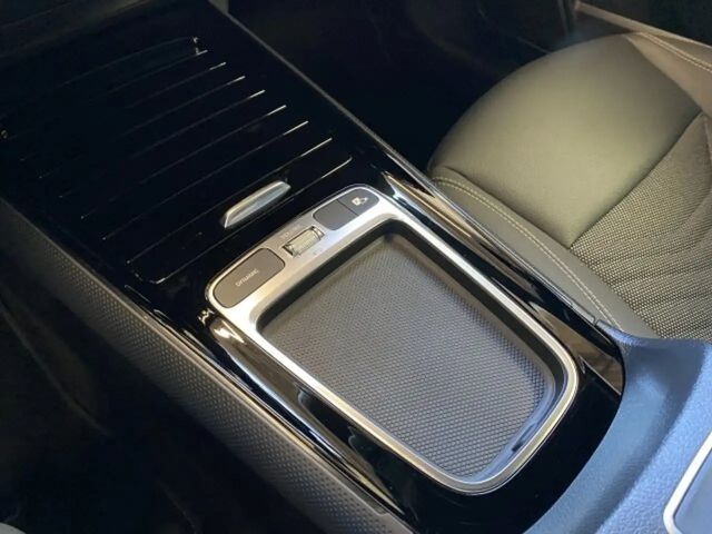 Mercedes-Benz GLA 200 Progressive