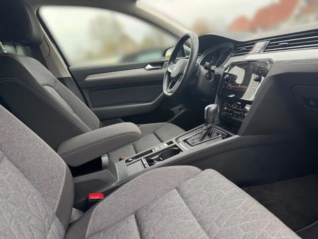 Volkswagen Passat 2.0 TDI Business DSG Variant