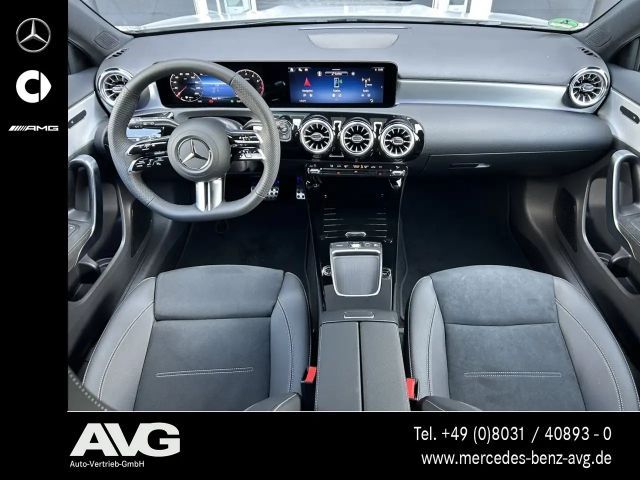 Mercedes-Benz A 200 AMG Line