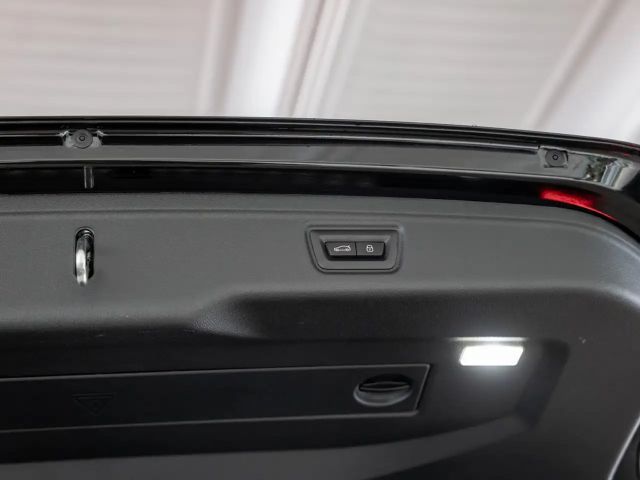 BMW 320 320d M-Sport Touring xDrive