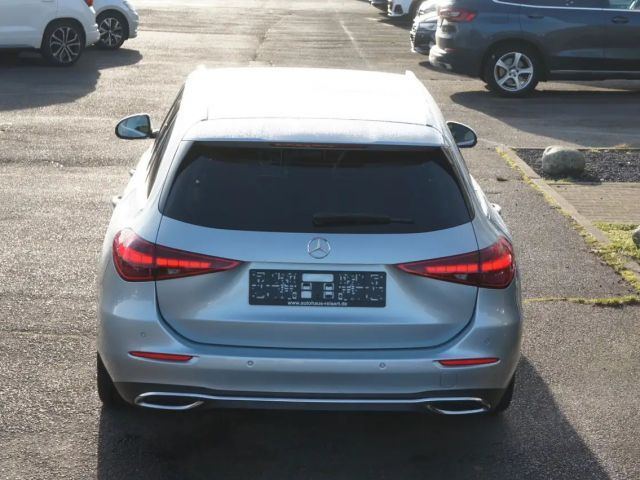 Mercedes-Benz C 180 AVANTGARDE