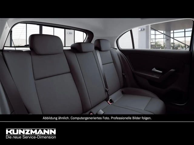 Mercedes-Benz A 250 A 250 e