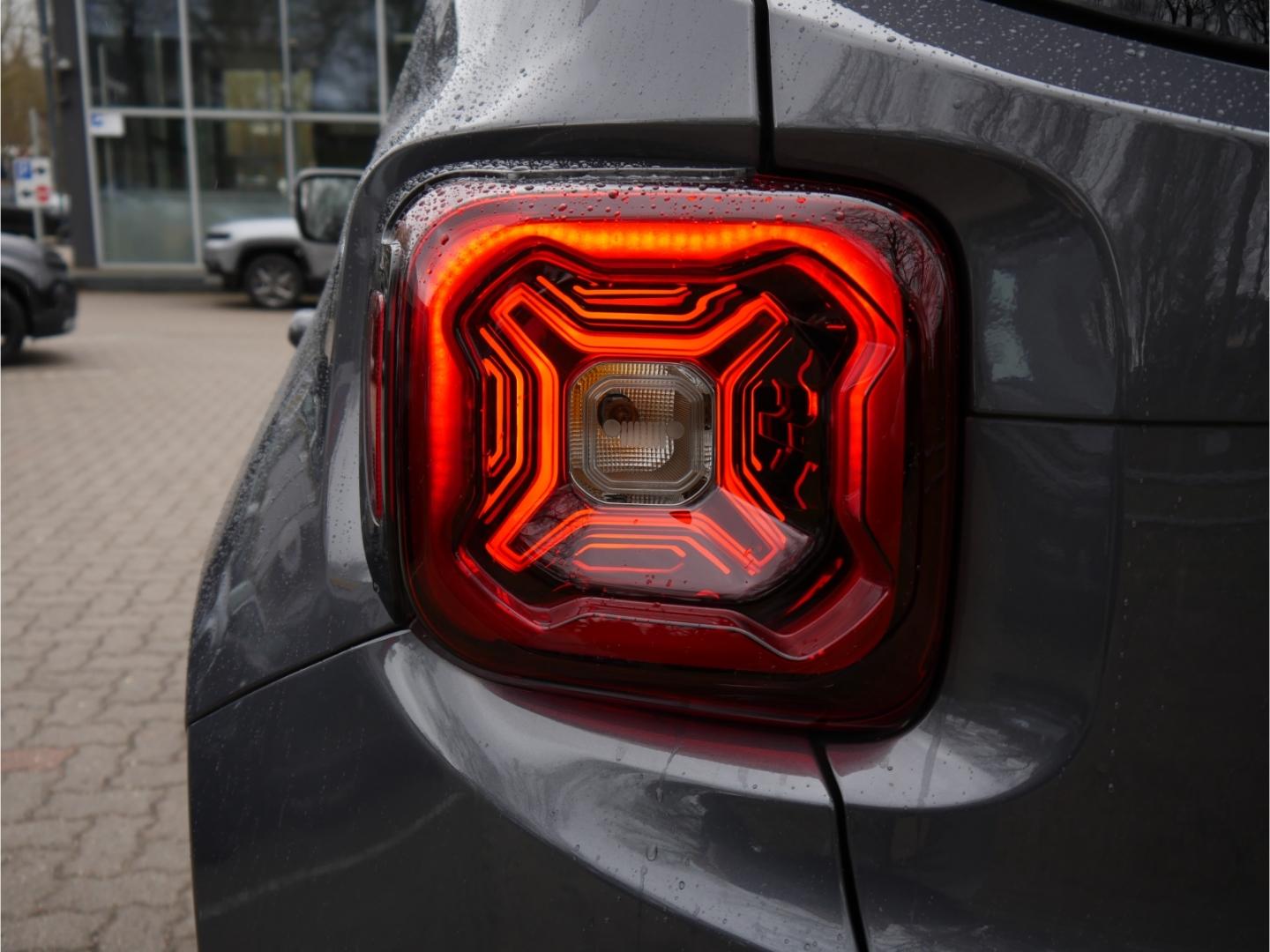 Jeep Renegade Altitude Hybrid