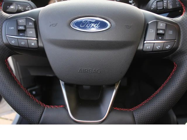 Ford Focus ST Line Wagon