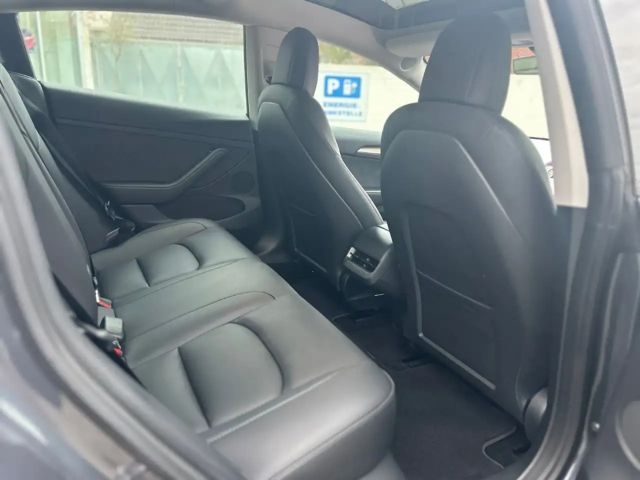 Tesla Model 3 AWD Dual Motor Long Range