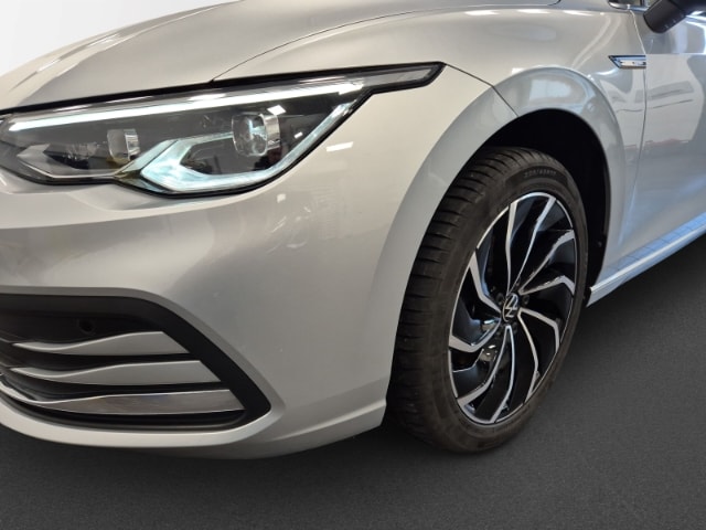 Volkswagen Golf DSG Golf VIII Style