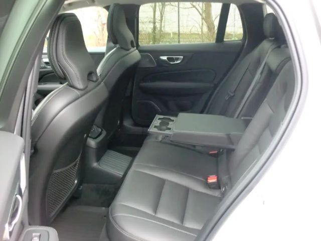 Volvo V60 AWD Business Dark T6 Ultra