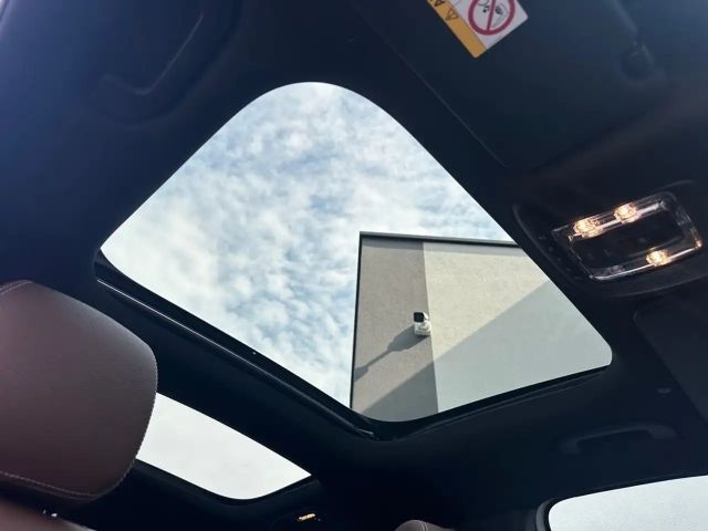 Mercedes-Benz GLB 200 4MATIC GLB 200 d