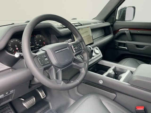 Land Rover Defender 110 D300