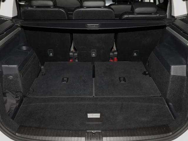 Volkswagen Touran 1.5 TSI DSG