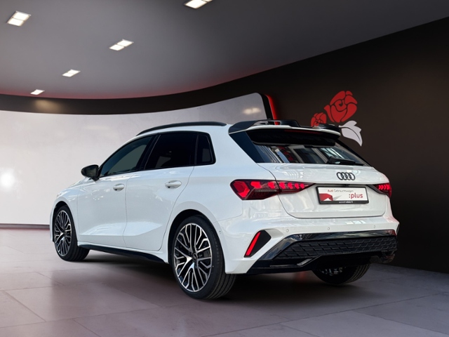 Audi A3 35 TFSI S-Line S-Tronic Sportback