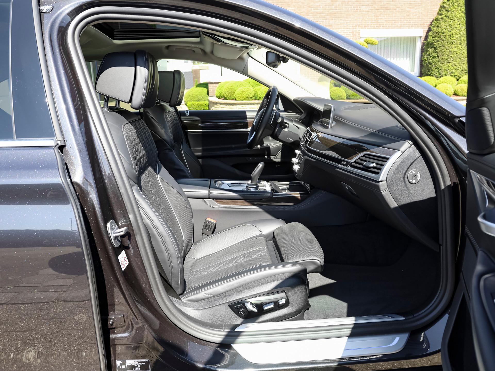 BMW 745 745e Sedan iperformance