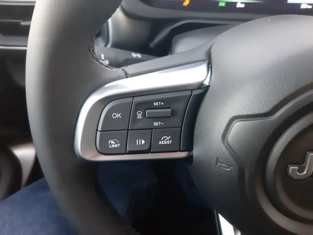 Jeep Avenger Full-Electric Summit