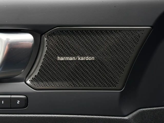 Volvo XC40 Dark Recharge T5 Ultimate