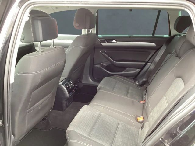Volkswagen Passat 2.0 TDI Business Variant