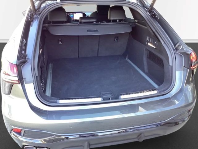 Audi A6 Avant Quattro S-Tronic