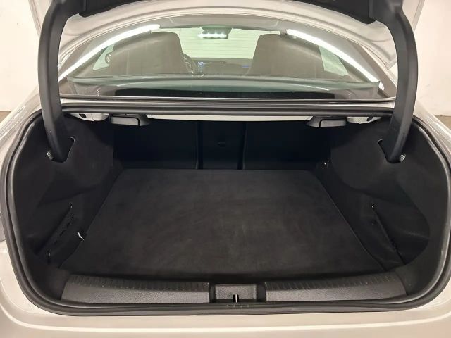 Mercedes-Benz CLA 180 AMG Line Coupé