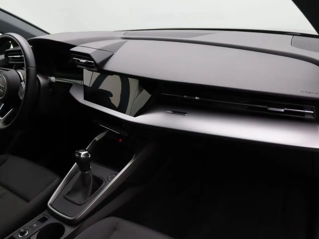 Audi A3 35 TFSI Sedan