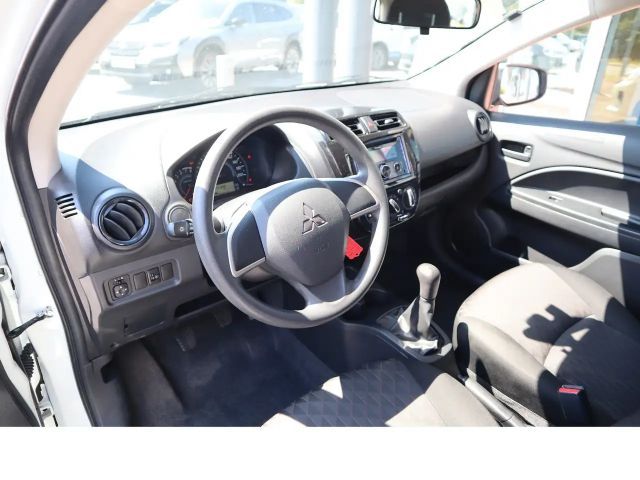 Mitsubishi Space Star Star