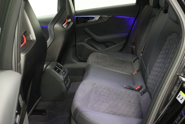 Audi RS4 Avant Quattro