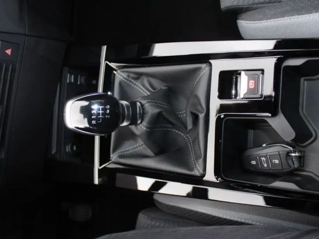 Opel Astra 1.2 Turbo Edition Turbo