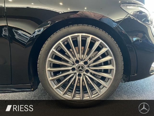 Mercedes-Benz B 220 4MATIC Sedan