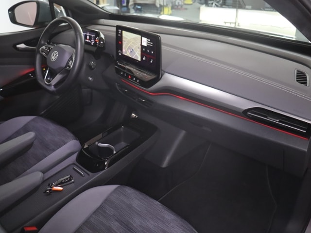 Volkswagen ID.5 150 kW 77 KWh IQ.Drive