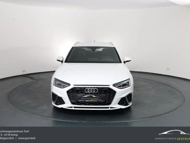 Audi A4 30 TDI Avant S-Line