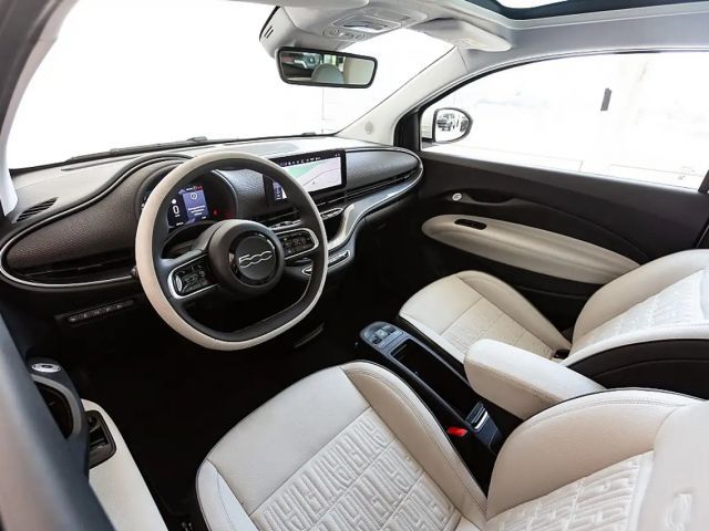 Fiat 500e 42 kWh La Prima