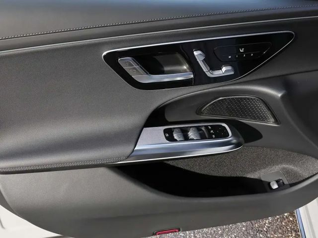 Mercedes-Benz E 220 AMG Line E 220 d Estate