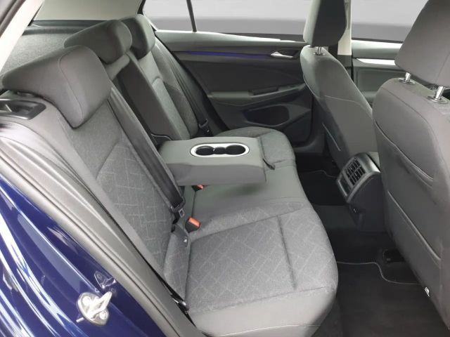 Volkswagen Golf 1.0 TSI Life