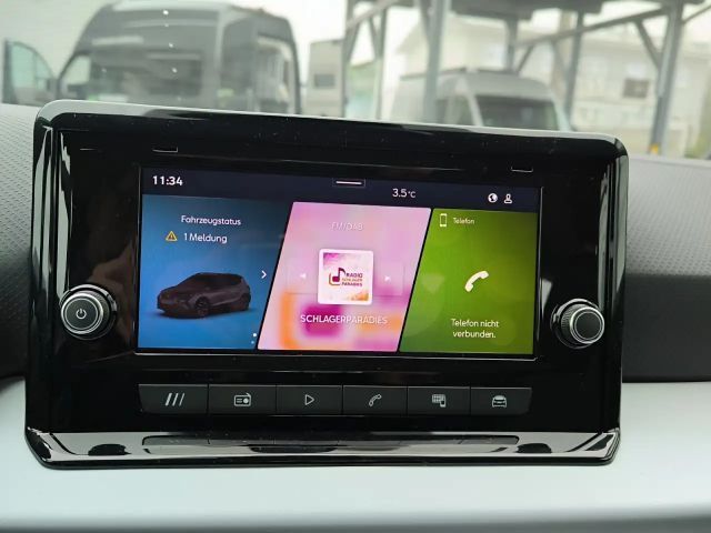 Seat Arona Reference