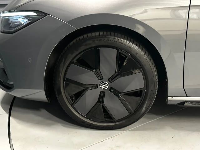 Volkswagen Passat 4Motion R-Line Style Variant