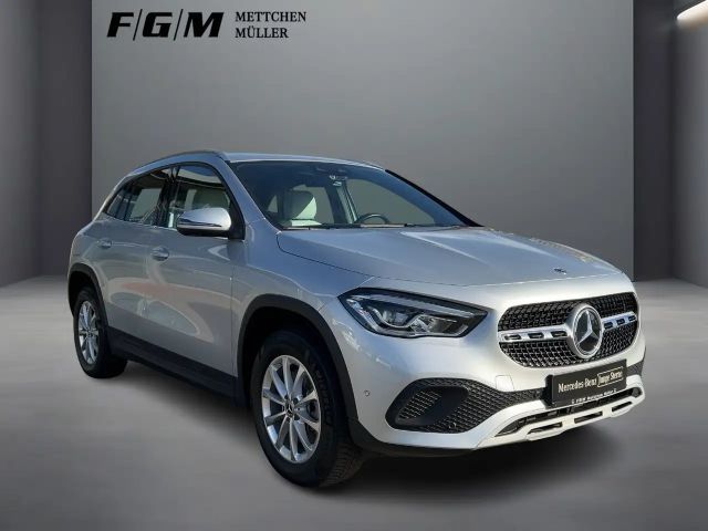 Mercedes-Benz GLA 250 GLA 250 e Style