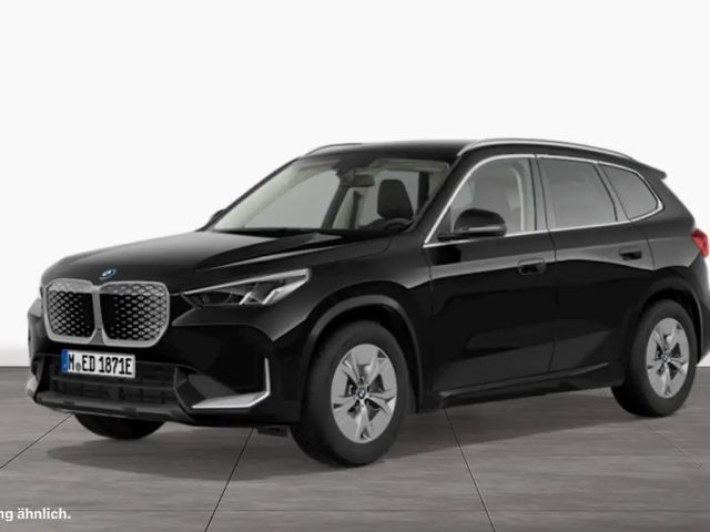 BMW iX1 xDrive30