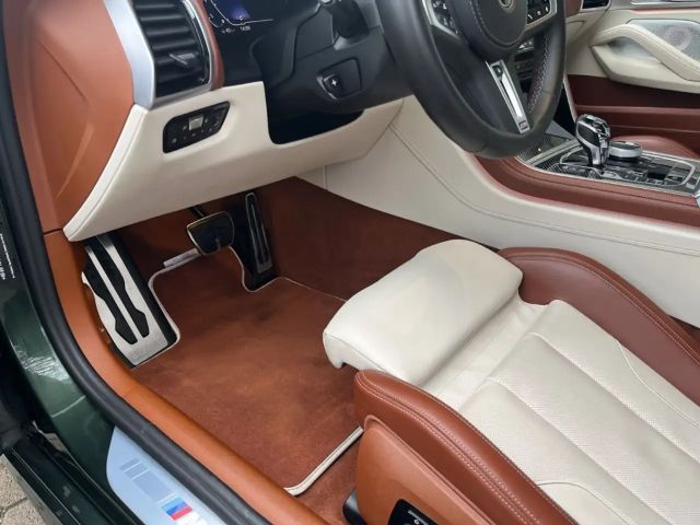 BMW M850 Coupé Gran Coupé Sedan xDrive