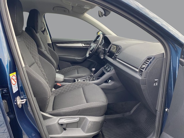 Skoda Karoq KAROQ        AMB  TS81/1.0 M6F