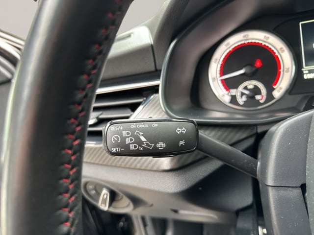 Skoda Kamiq 1.0 TSI Monte Carlo