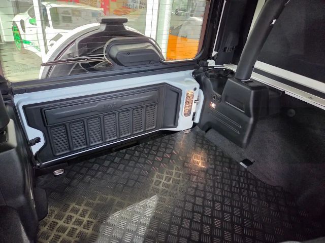 Jeep Wrangler Overland