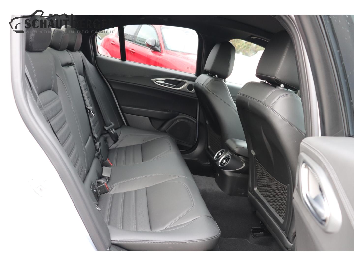 Alfa Romeo Giulia Q4 Veloce