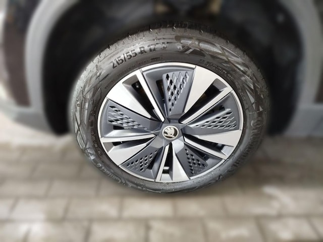 Skoda Karoq 1.5 TSI Tour