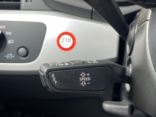 Audi A4 35 TFSI Avant S-Tronic