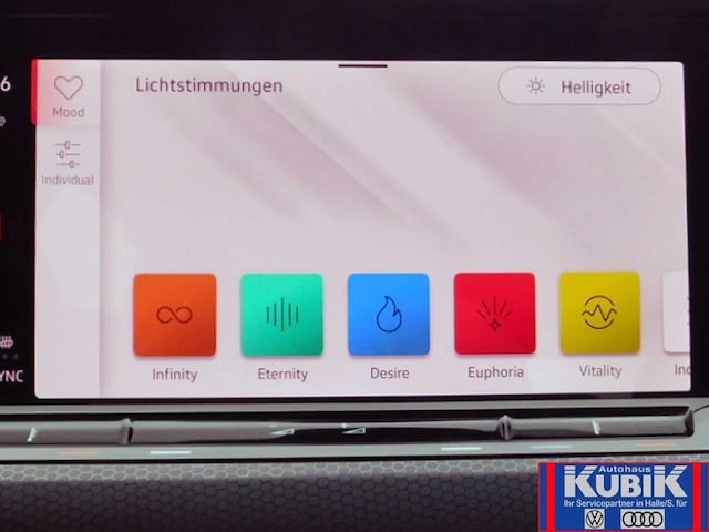 Volkswagen Golf Style