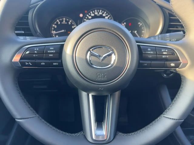 Mazda 3 G150 6AT 2WD EXLUSIVE-LINE DESI LED Navi RFK